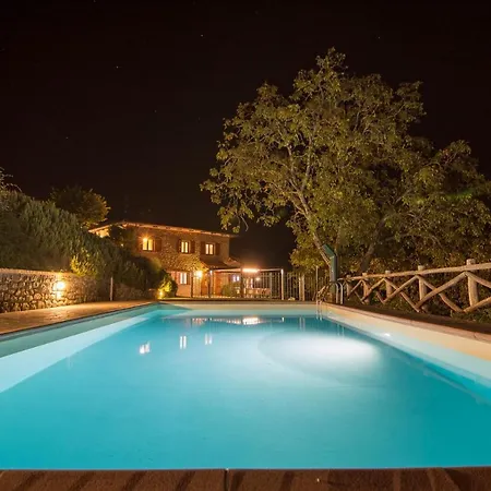 Calcinaia Sleeps 14 Pool Wifi 빌라 스티아